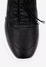 Pantofi negri din piele cu siret elastic si talpa alba