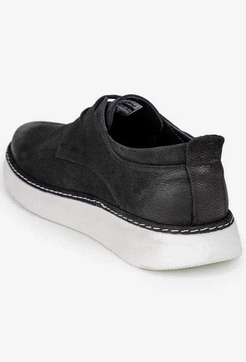 Pantofi negri din piele nabuc