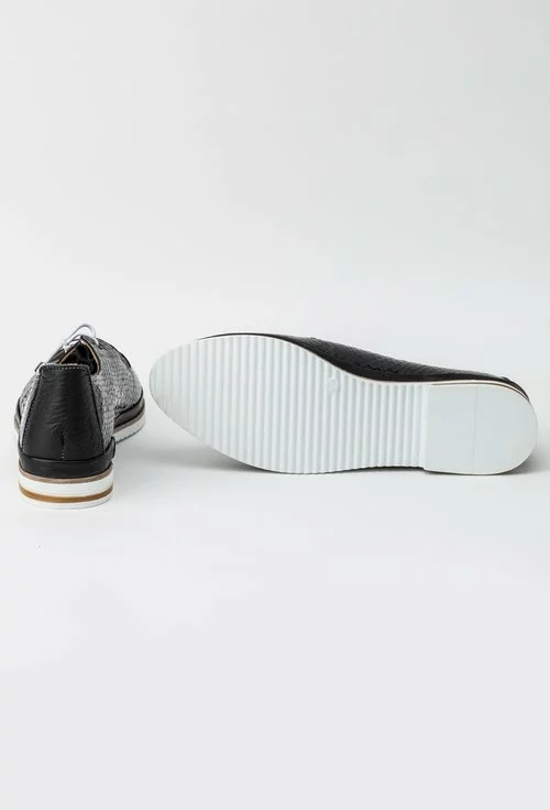 Pantofi negri din piele naturala cu imprimeu tip piele de reptila Adina