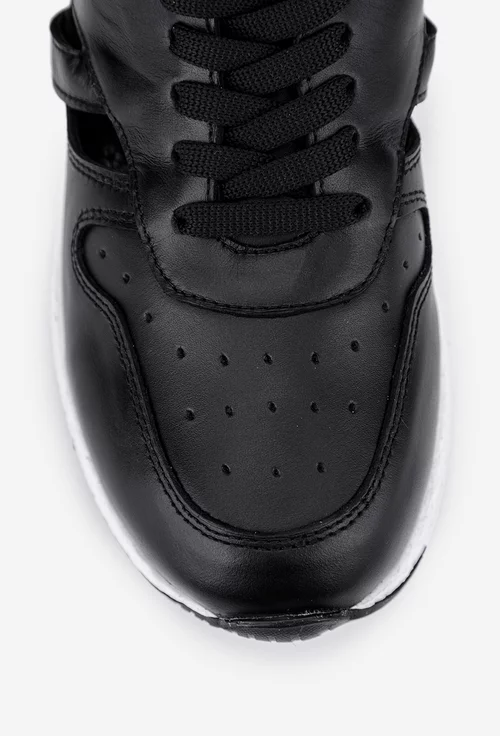 Pantofi negri NUR din piele cu decupaje