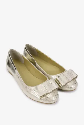 Balerini dama aurii din piele cu model si ornament funda