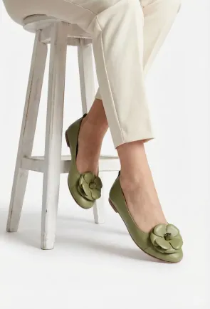 Balerini dama verzi din piele cu ornament floare