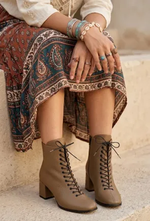 Botine dama din piele texturata taupe