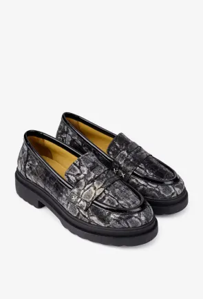 Mocasini dama din piele neagra cu imprimeu