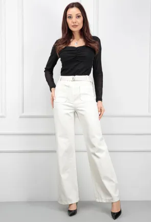 Pantaloni bej deschis cu buzunare
