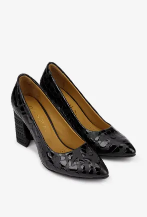 Pantofi dama din piele neagra cu model si toc deosebit