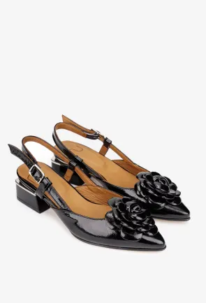 Pantofi dama NUR negri din piele lacuita cu ornament floare