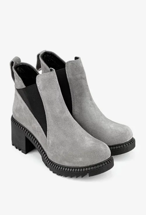 Botine dama gri din piele intoarsa picture - 2