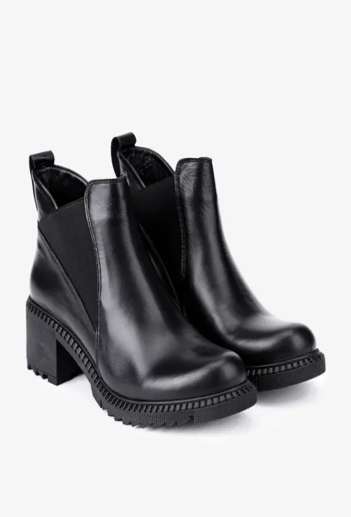Botine dama negre din piele cu elastic in laterale picture - 2
