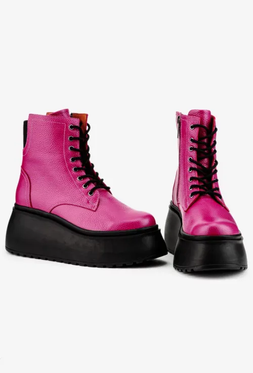 Ghete dama fuchsia din piele texturata cu detalii negre picture - 5
