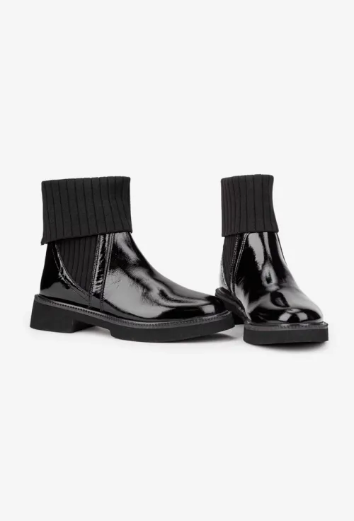 Ghete dama negre din piele lacuita si material textil picture - 5