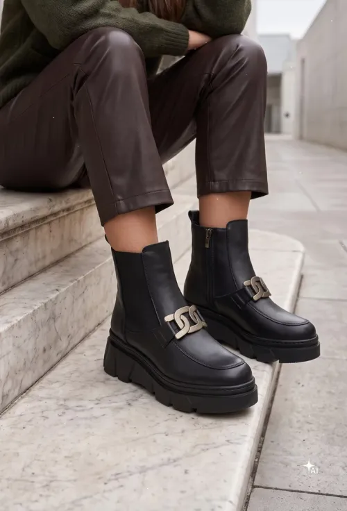 Ghete dama negre din piele naturala cu accesoriu picture - 2