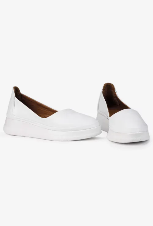 Mocasini dama albi din piele naturala - Dasha.ro