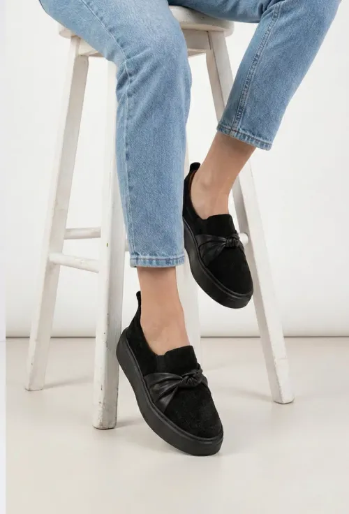 Mocasini dama din piele intoarsa neagra accesorizati picture - 2