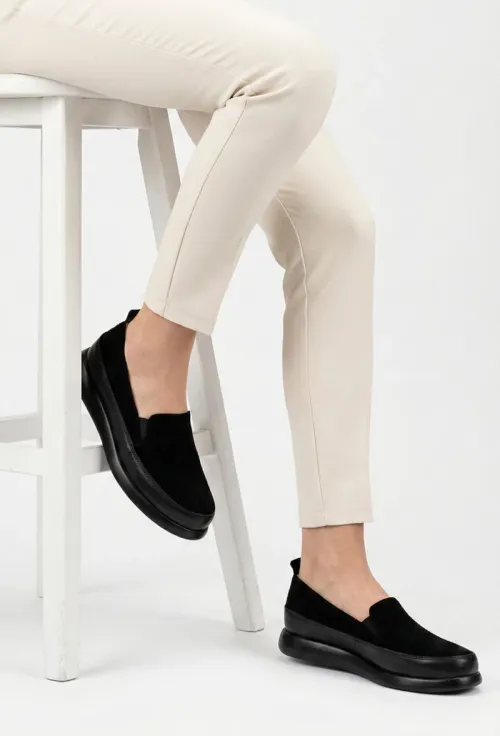 Mocasini dama negri din piele intoarsa picture - 2