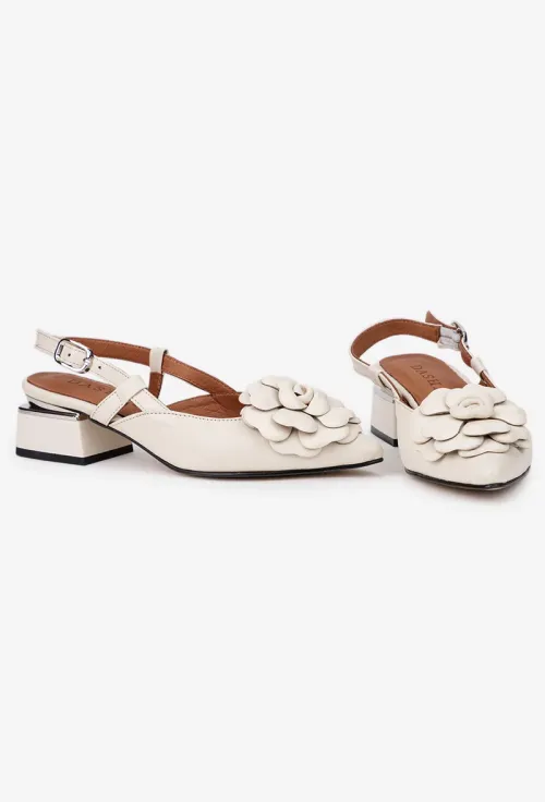 Pantofi dama bej din piele cu ornament floare picture - 6