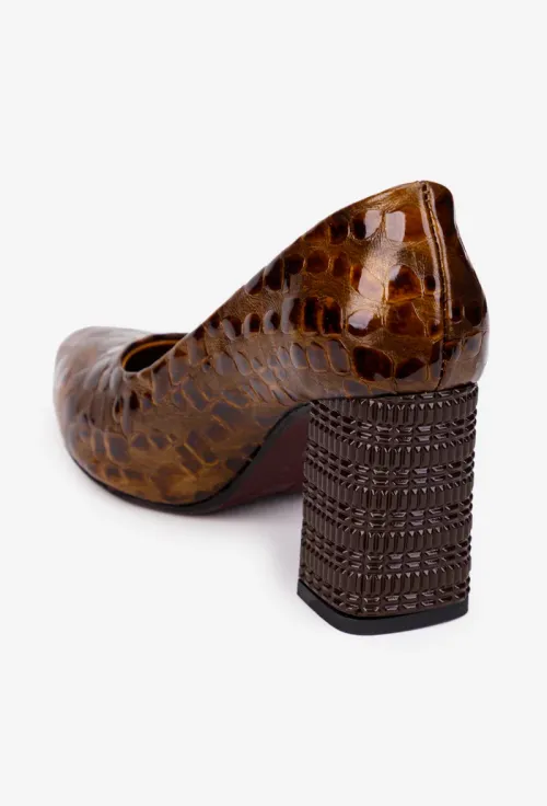 Pantofi dama din piele maro cu model si toc deosebit picture - 3