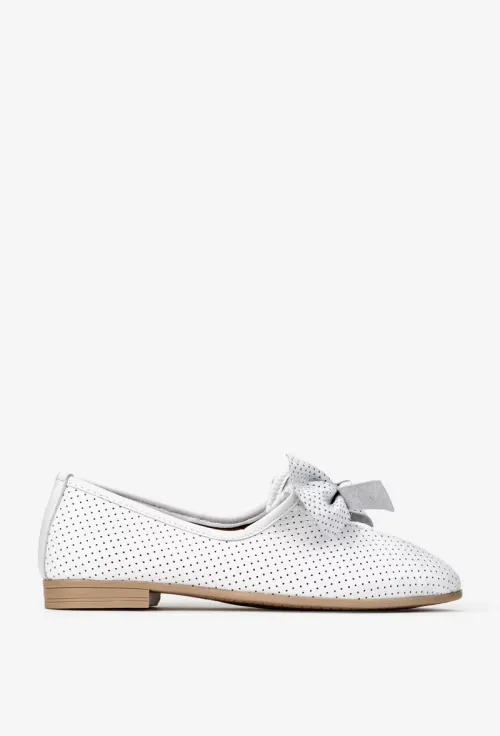 Pantofi dama NUR din piele alba cu ornament picture - 3