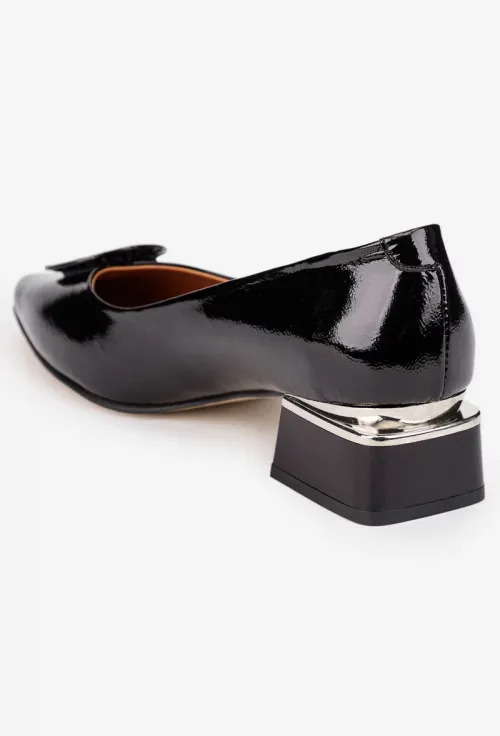 Pantofi dama NUR din piele lacuita neagra cu ornament picture - 4
