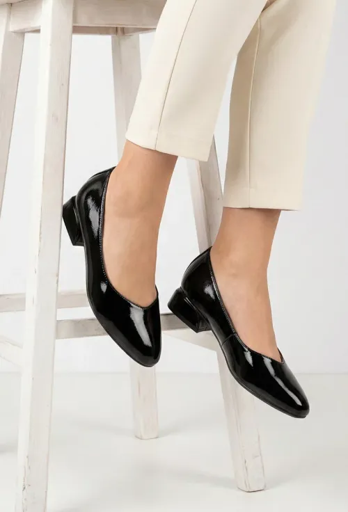 Pantofi dama NUR negri din piele lacuita picture - 3