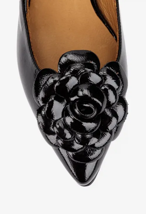 Pantofi dama NUR negri din piele lacuita cu ornament floare picture - 8