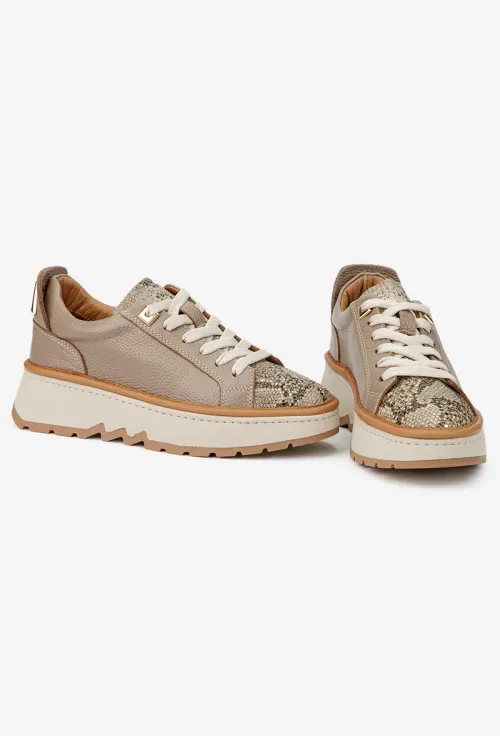 Pantofi dama taupe din piele cu imprimeu si ornament picture - 7