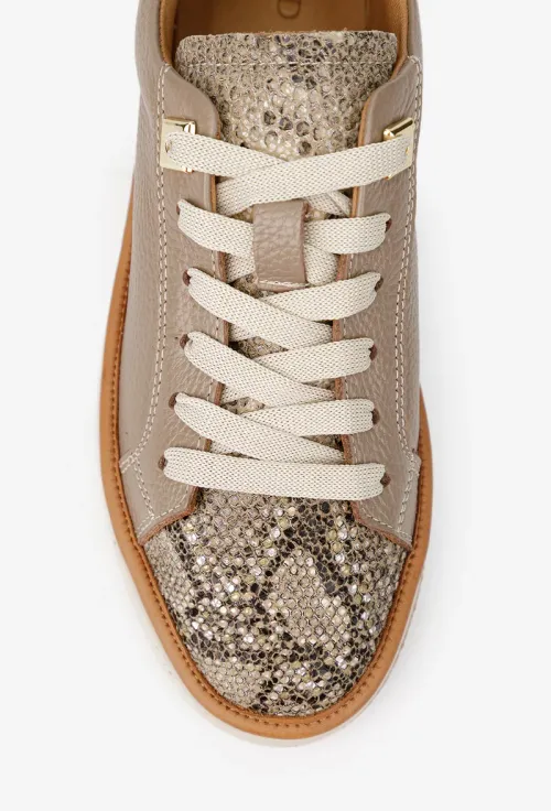 Pantofi dama taupe din piele cu imprimeu si ornament picture - 8
