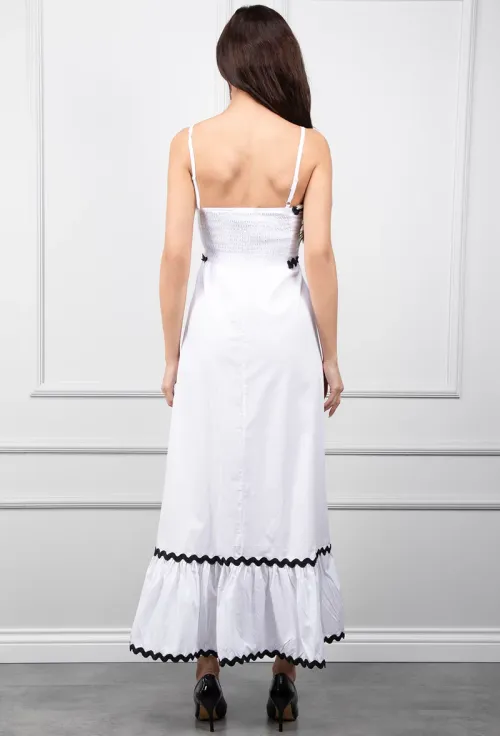 Rochie lunga alba cu detalii negre picture - 4