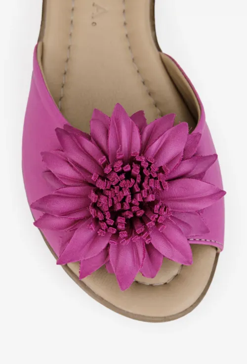 Sandale dama din piele roz cu detaliu floare picture - 8