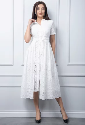 Rochie alba cu model perforat