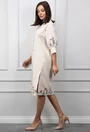 Rochie bej accesorizata cu broderie
