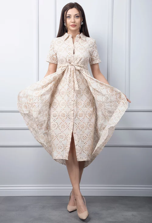 Rochie bej cu model perforat