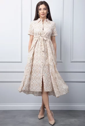 Rochie bej cu model perforat
