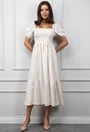 Rochie bej deschis cu volan lat