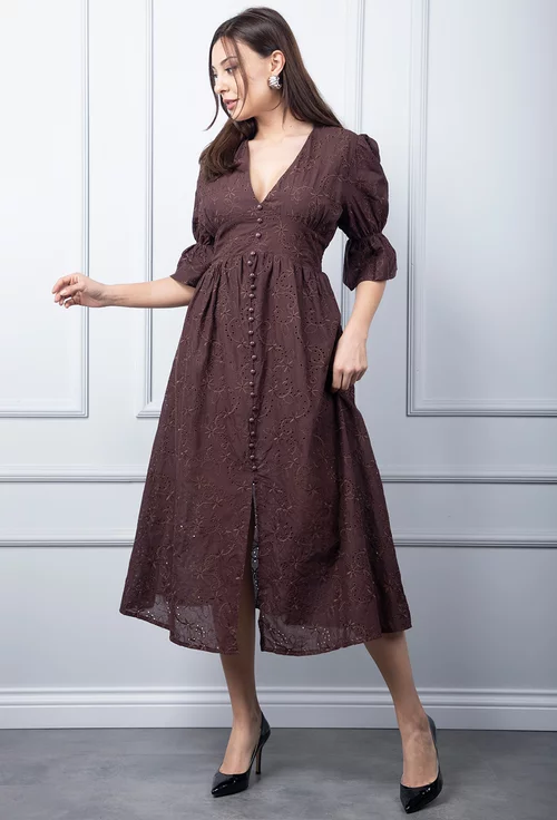 Rochie maro cu decolteu in V