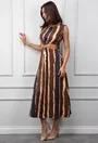 Rochie maro cu decupaj
