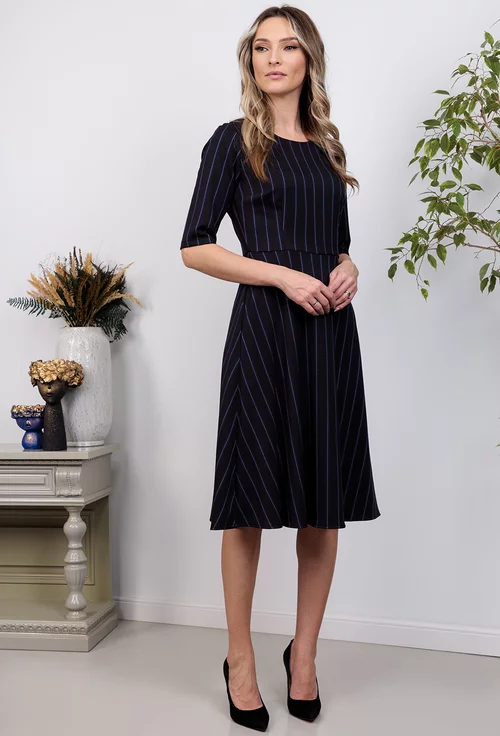 Rochie neagra in dungi cu buzunare