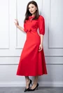Rochie rosie accesorizata cu funde