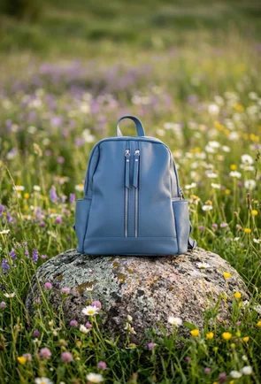 Rucsac dama bleu din piele naturala