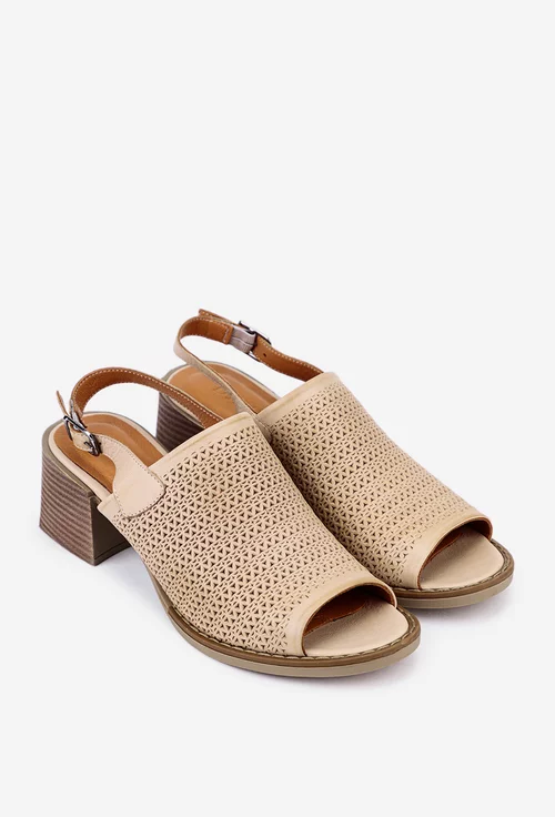 Sandale bej din piele cu model perforat