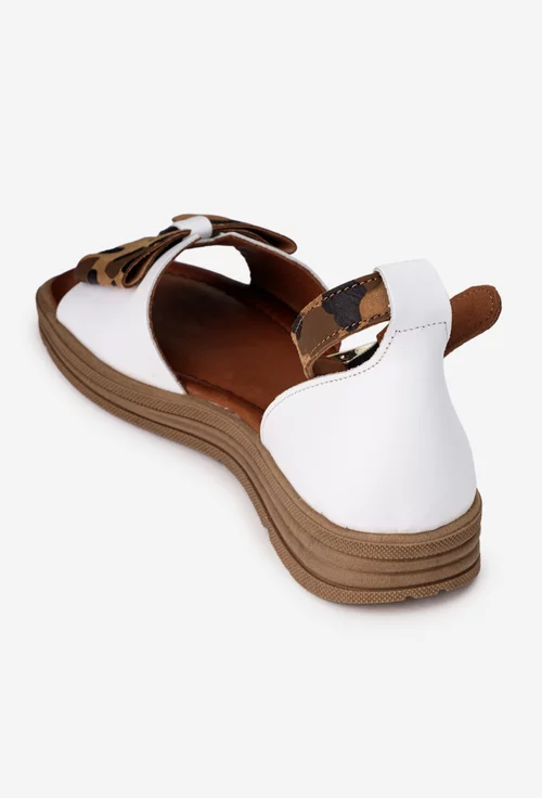 Sandale dama albe din piele cu funda maro
