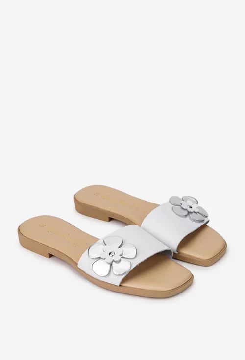 Sandale dama albe din piele naturala cu floare model tip papuc