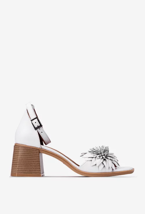 Sandale dama albe NUR din piele cu ornament floare