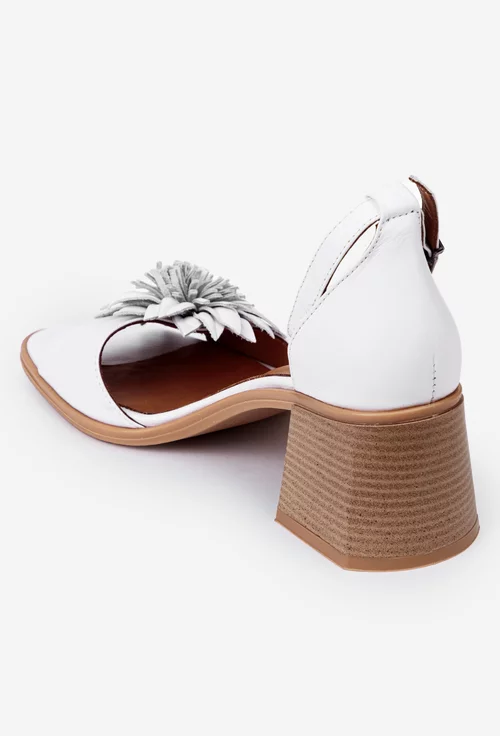 Sandale dama albe NUR din piele cu ornament floare