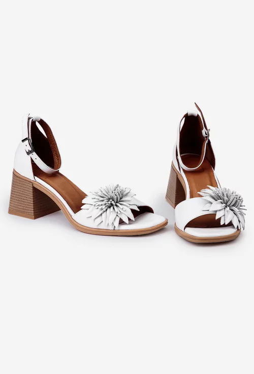 Sandale dama albe NUR din piele cu ornament floare