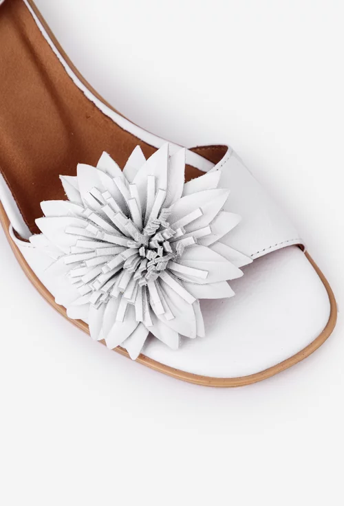 Sandale dama albe NUR din piele cu ornament floare