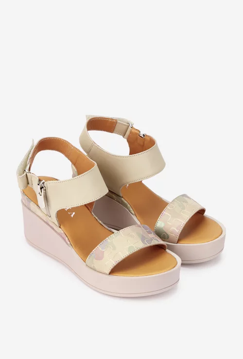 Sandale dama bej din piele naturala cu imprimeu