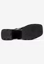 Sandale dama din piele lacuita neagra cu platforma