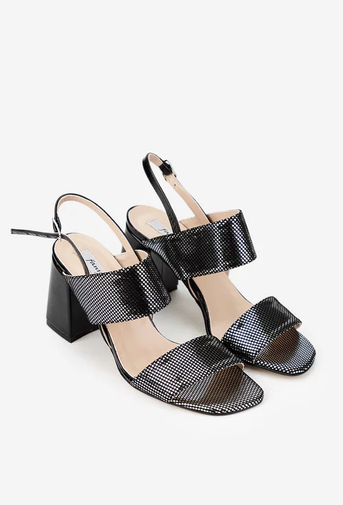 Sandale dama din piele neagra cu detalii argintii