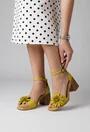 Sandale dama galbene NUR din piele cu ornament floare